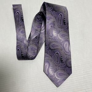 Mario Ferrari Signature Collection Men Silk Neck Tie Purple Paisley Business